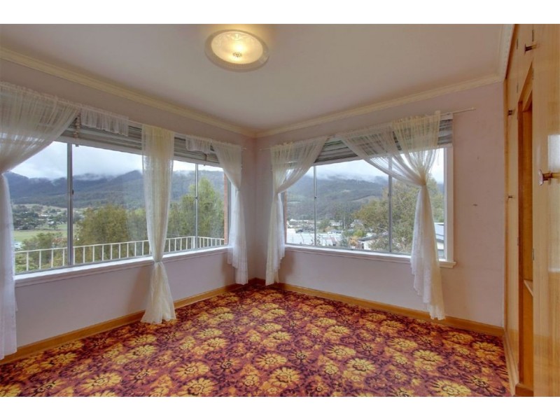 8 Riverview Lane, Huonville TAS 7109