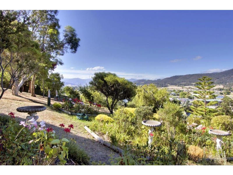 8 Riverview Lane, Huonville TAS 7109