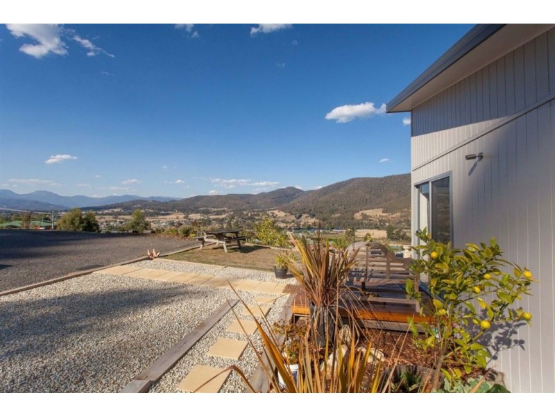 21 Scenic Hill Road, Huonville TAS 7109