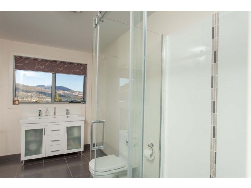 21 Scenic Hill Road, Huonville TAS 7109