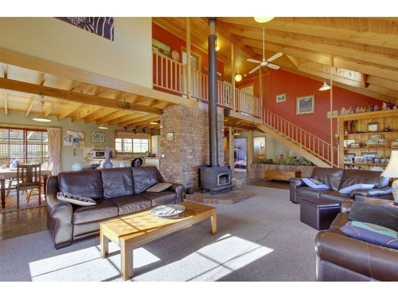 69 Graces Road, Glaziers Bay TAS 7109