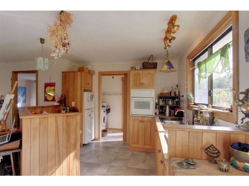 3 Helms Road, Gardners Bay TAS 7112