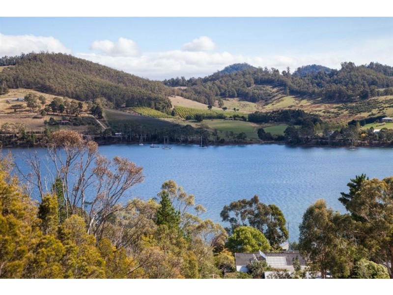 7162 Channel Highway, Gardners Bay TAS 7112