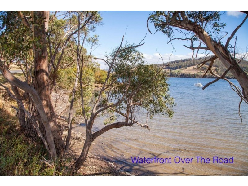 7162 Channel Highway, Gardners Bay TAS 7112