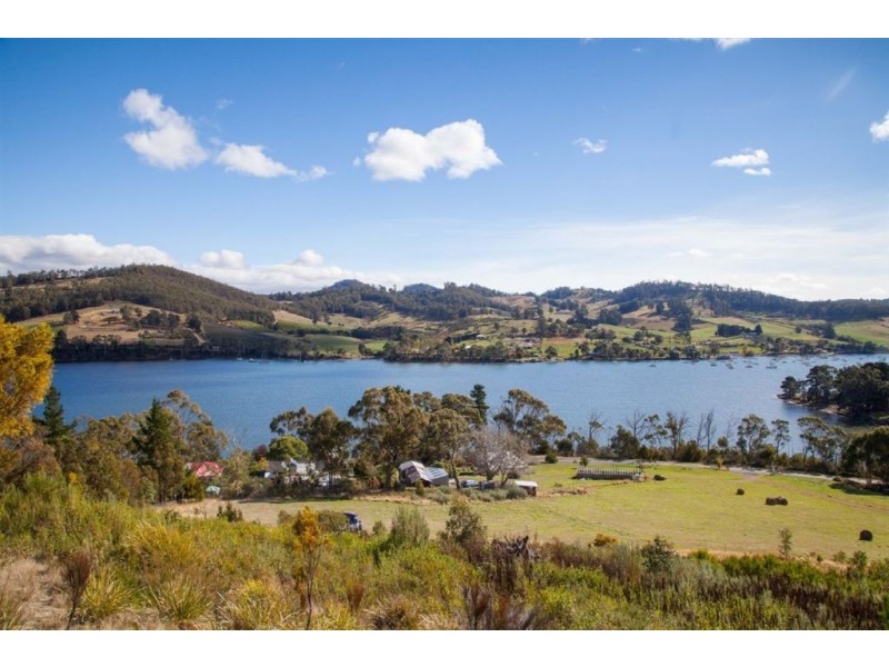 7162 Channel Highway, Gardners Bay TAS 7112