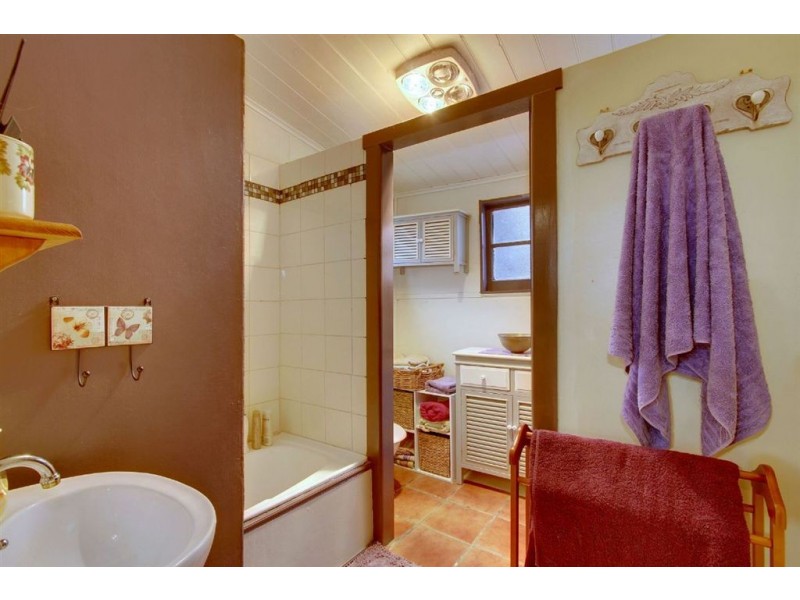1490 Huon Highway, Lower Longley TAS 7109