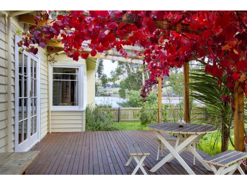 17a Esplanade Road, Cygnet TAS 7112