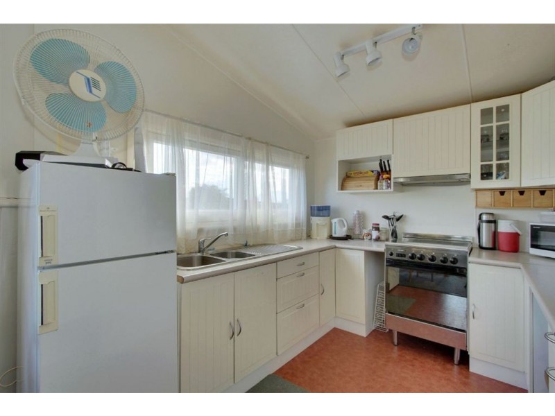 21 Knights Road, Huonville TAS 7109