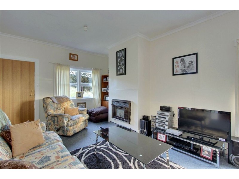 21 Knights Road, Huonville TAS 7109
