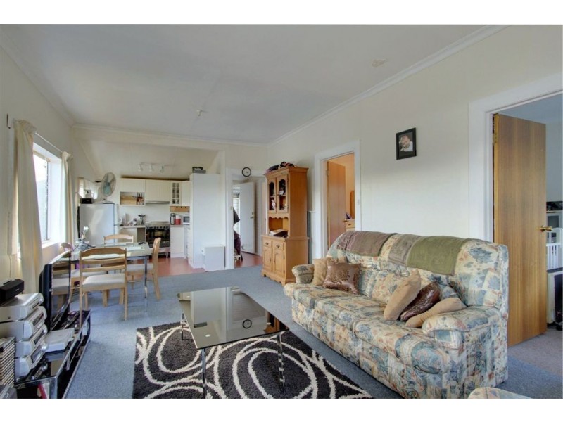 21 Knights Road, Huonville TAS 7109