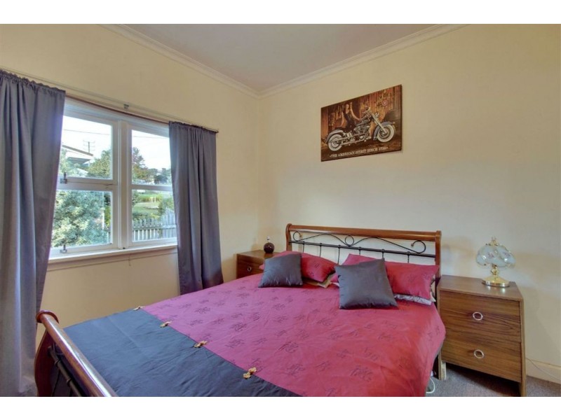 21 Knights Road, Huonville TAS 7109