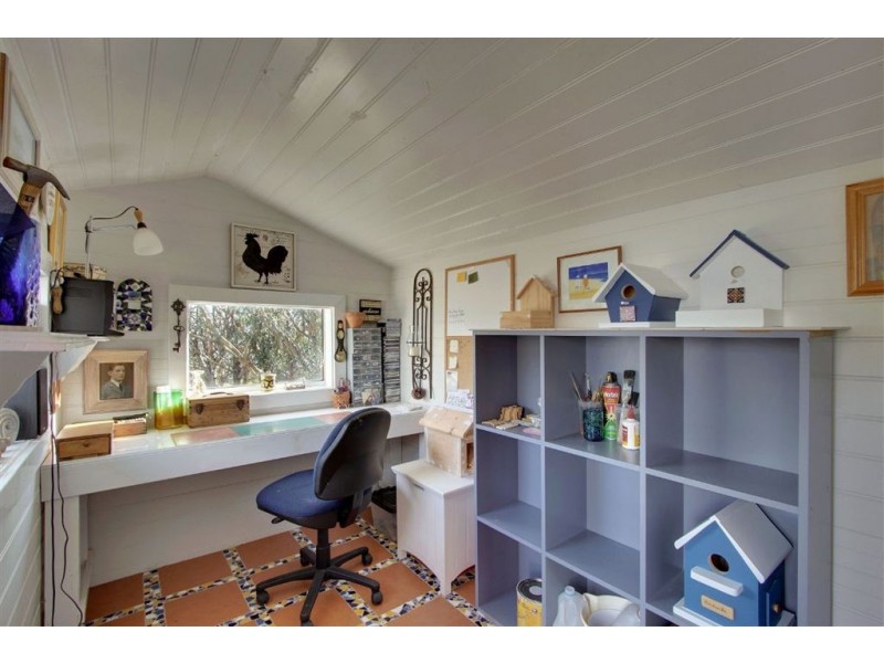 28 Ginns Road, Wattle Grove TAS 7109