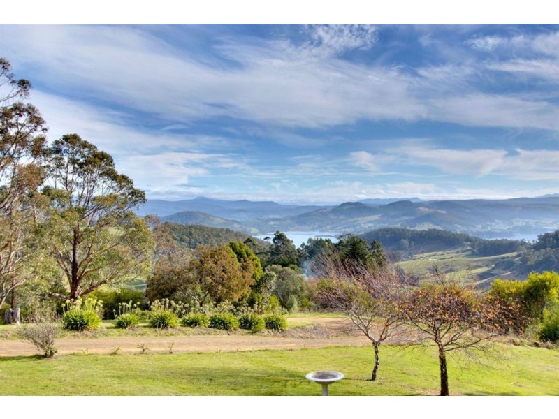 28 Ginns Road, Wattle Grove TAS 7109