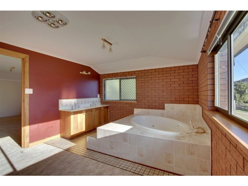4 Haven Street, Dover TAS 7117