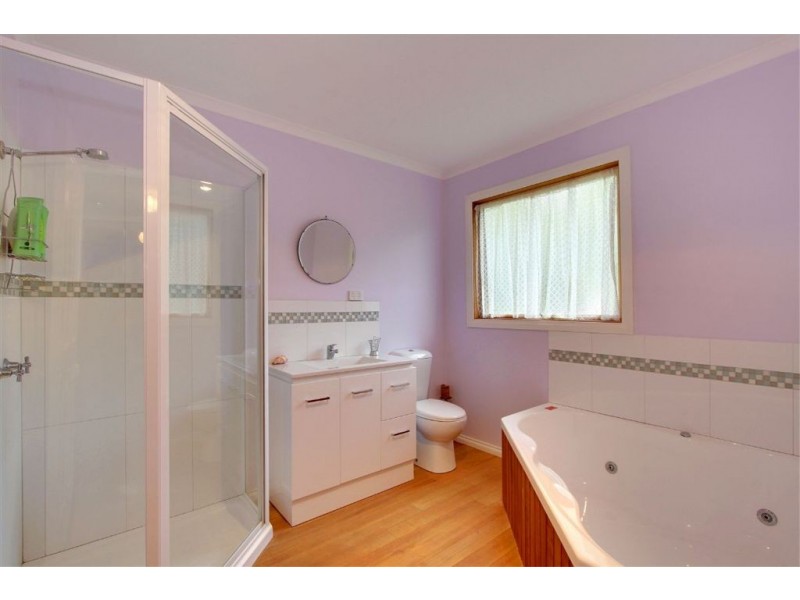 52 Conlans Road, Huonville TAS 7109