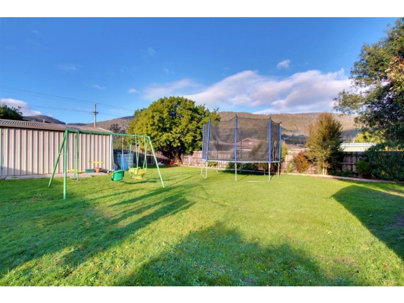 74 Sale Street, Huonville TAS 7109