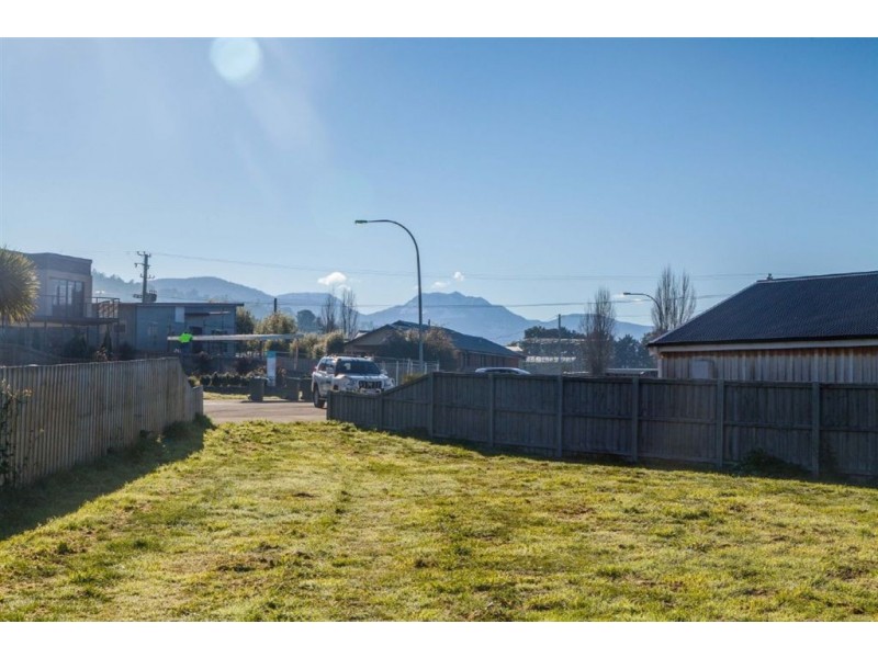 11 Cornelia Close, Ranelagh TAS 7109