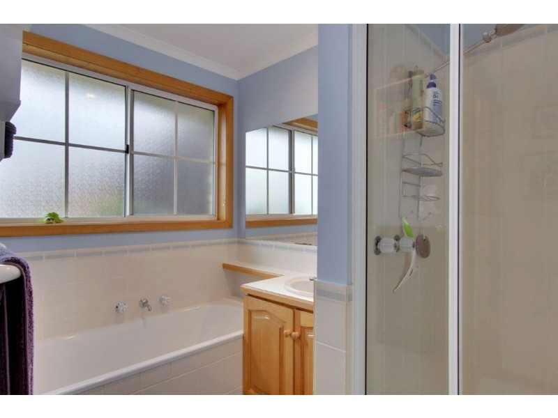 28 Beach Road, Margate TAS 7054