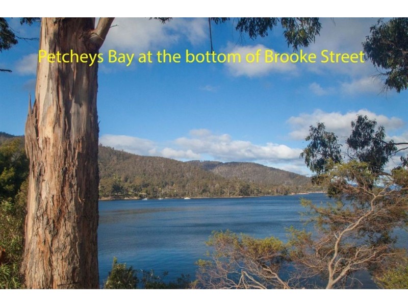 - Brooke Street, Petcheys Bay TAS 7109