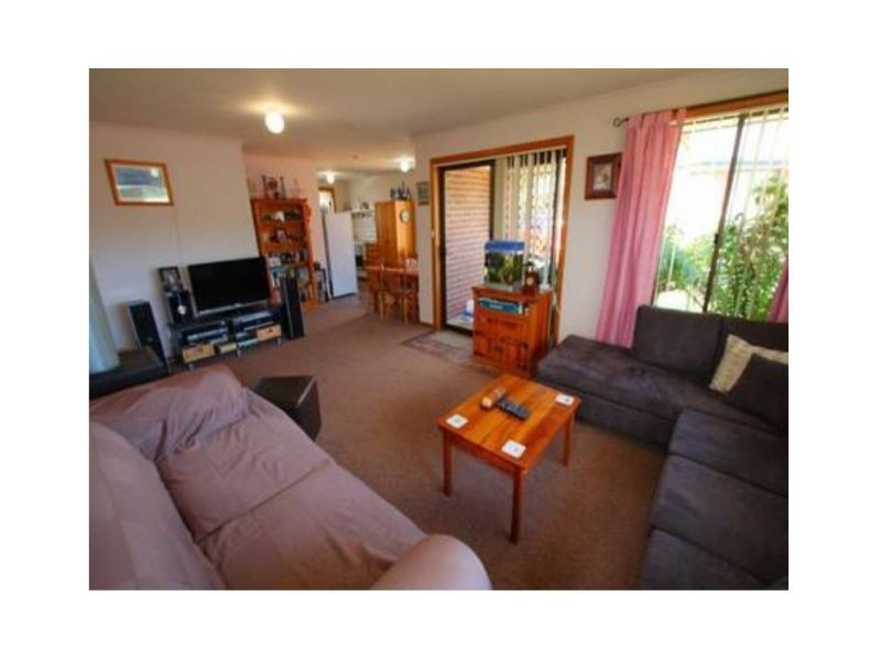 8b Acacia Street, Huonville TAS 7109