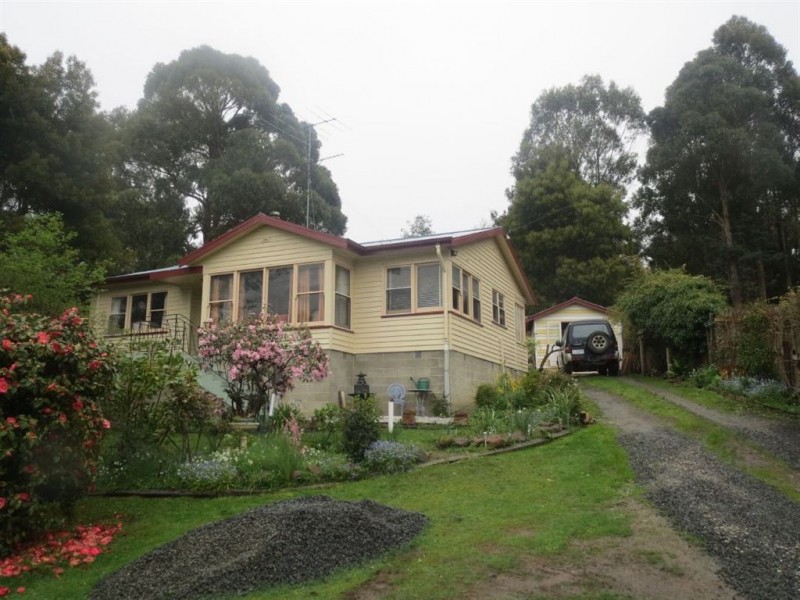 3042 Huon Highway, Huonville TAS 7109