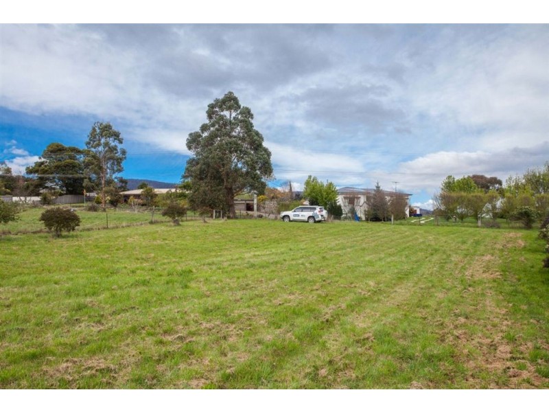 10 Thompsons Road, Huonville TAS 7109