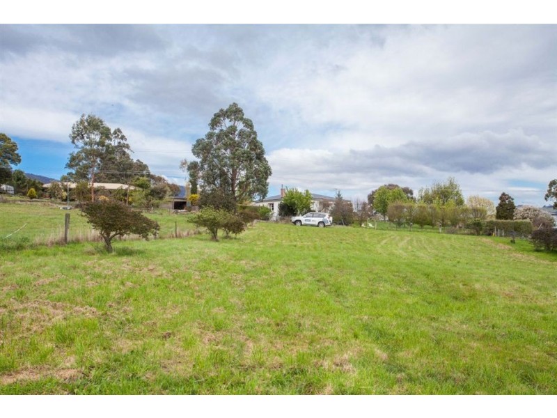 10 Thompsons Road, Huonville TAS 7109