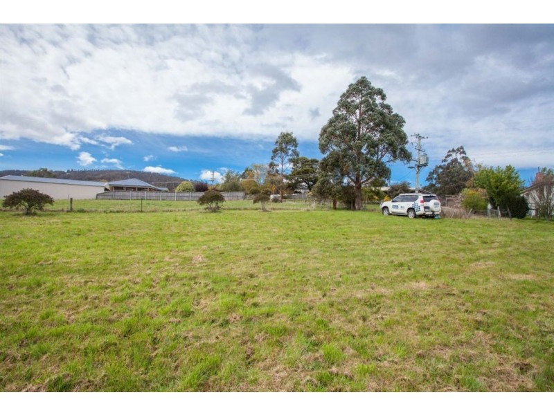 10 Thompsons Road, Huonville TAS 7109