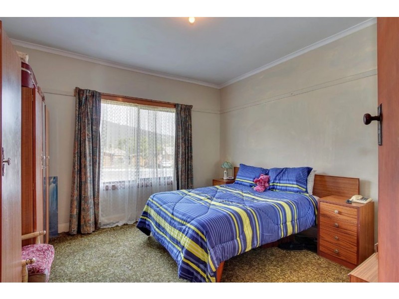 73 Sale Street, Huonville TAS 7109