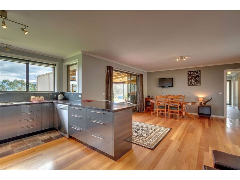 166 Knights Road, Huonville TAS 7109