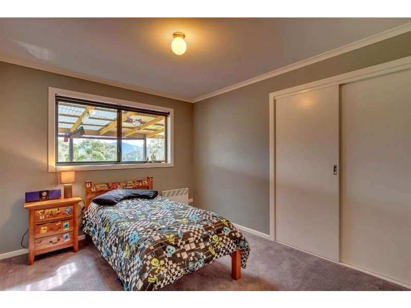 166 Knights Road, Huonville TAS 7109