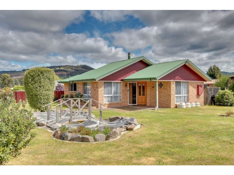 6 Hampton Court, Huonville TAS 7109