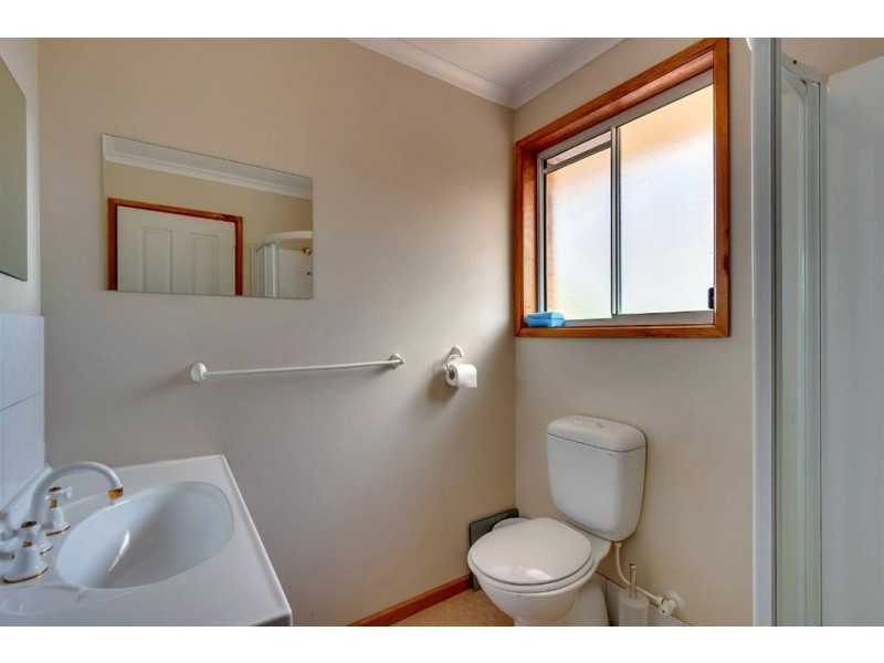 6 Hampton Court, Huonville TAS 7109