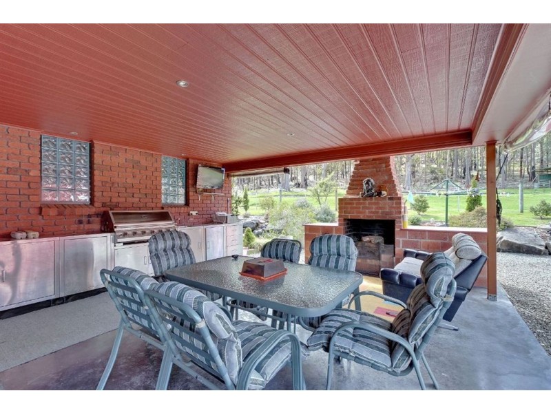 30 Rowes Road, Geeveston TAS 7116