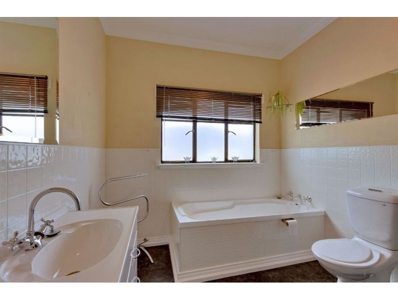 167 Main Street, Huonville TAS 7109