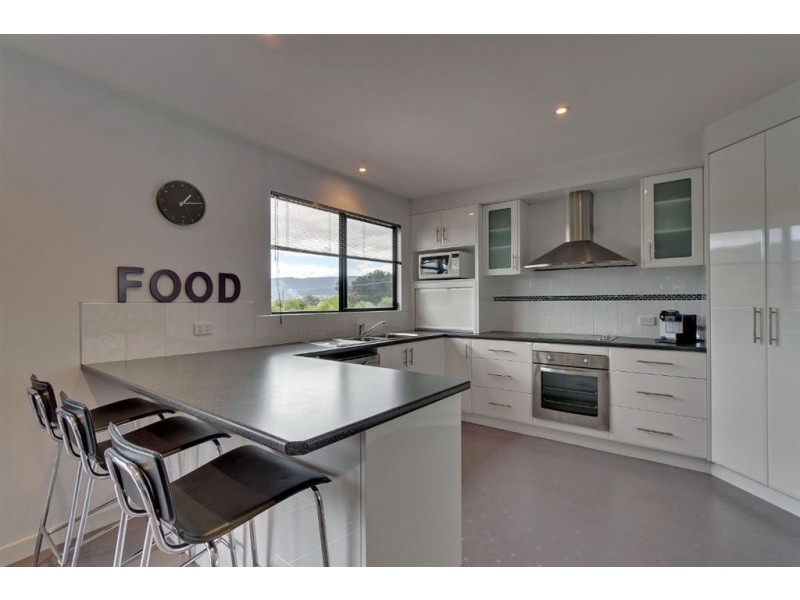 6 Melrose Street, Huonville TAS 7109