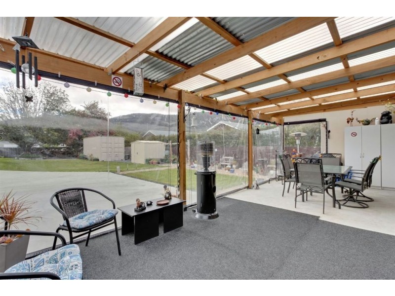 20 Shield Street, Huonville TAS 7109