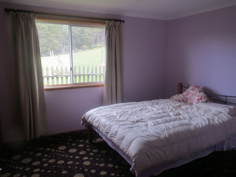 572 Woodbridge Hill Road, Gardners Bay TAS 7112