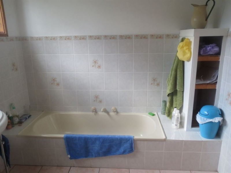 572 Woodbridge Hill Road, Gardners Bay TAS 7112