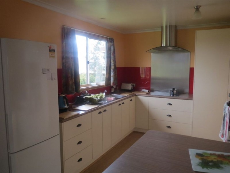 572 Woodbridge Hill Road, Gardners Bay TAS 7112