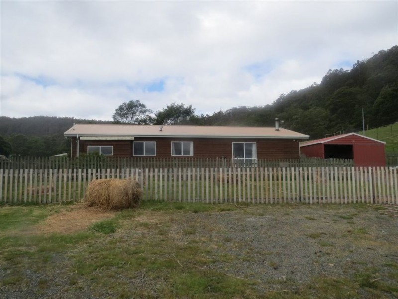 572 Woodbridge Hill Road, Gardners Bay TAS 7112