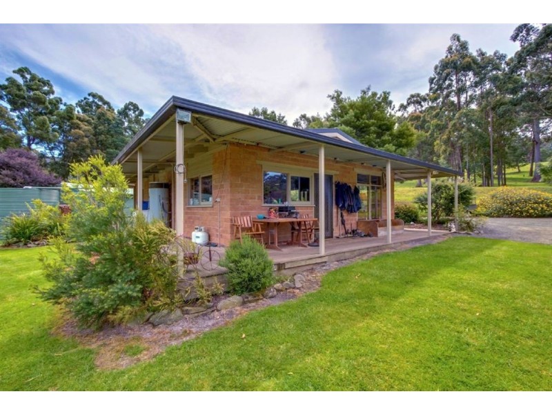 7 Balcombes Road, Dover TAS 7117