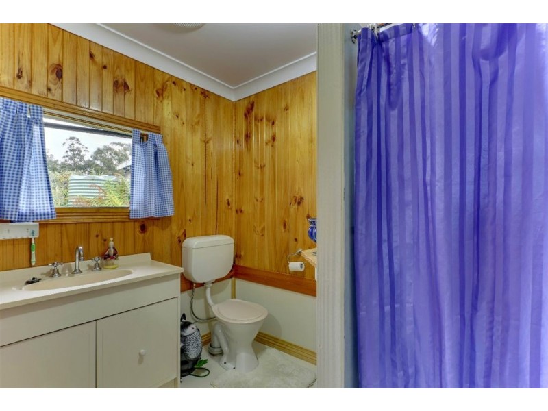 17 Reservoir Road, Ranelagh TAS 7109