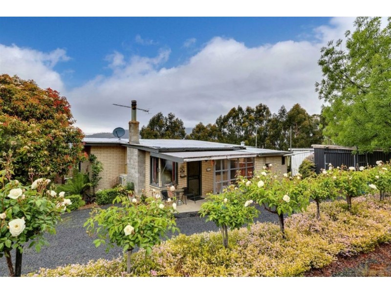 17 Reservoir Road, Ranelagh TAS 7109