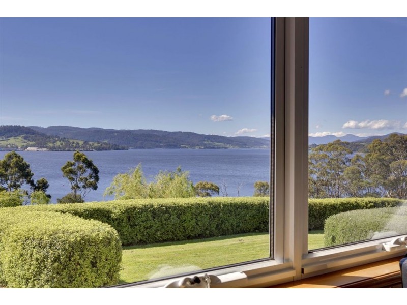 939 Cygnet Coast Road, Wattle Grove TAS 7109