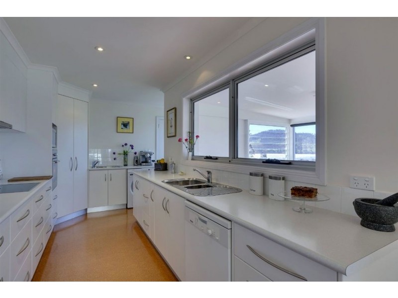 939 Cygnet Coast Road, Wattle Grove TAS 7109