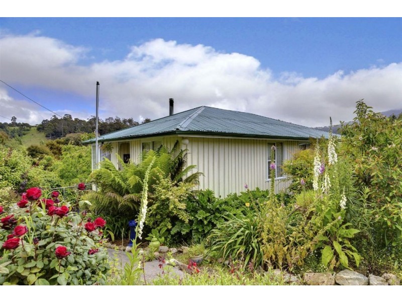 9 Seventh Day Road, Glen Huon TAS 7109