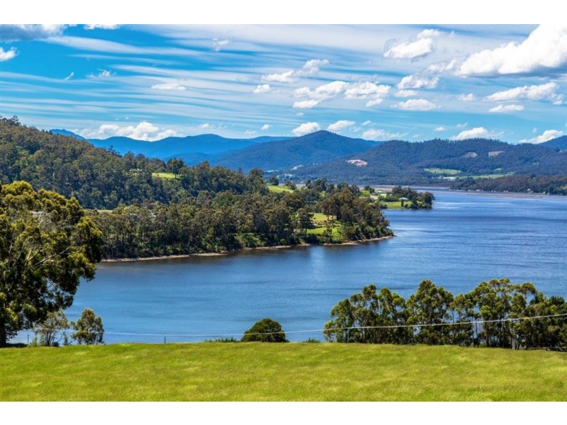 - Huon Highway, Castle Forbes Bay TAS 7116