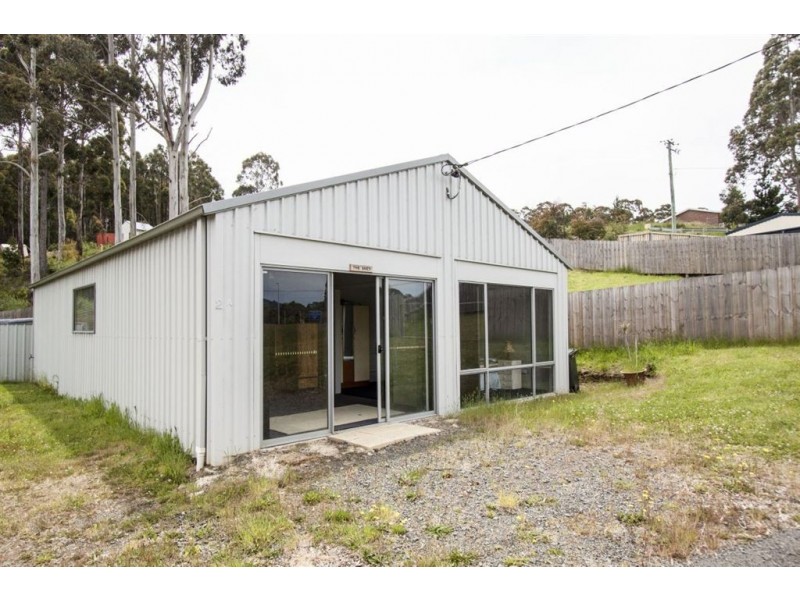 2A Crooke Street, Port Huon TAS 7116