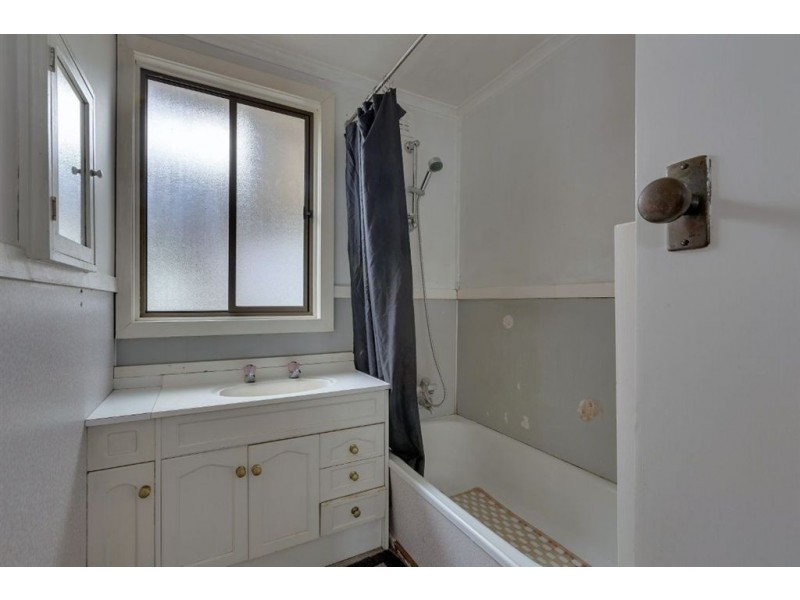 16 John Street, Geeveston TAS 7116